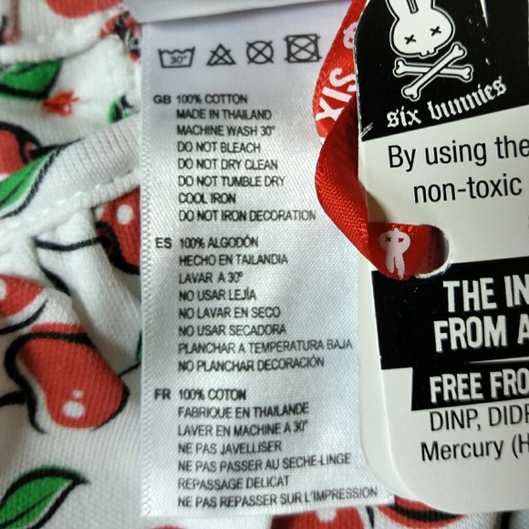 Tiered Cherries Flutter Sleeved Top - Picture 6 of 6